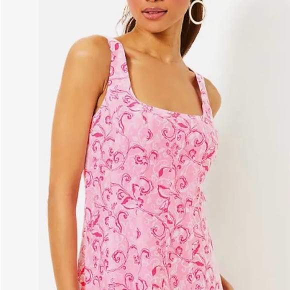 Lilly Pulitzer Dresses & Skirts - Lilly Pulitzer Pink Swirl Midi Dress